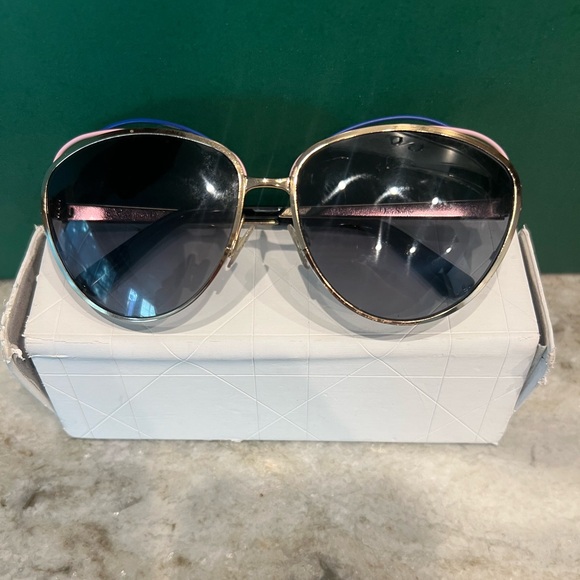 Dior Songe sunglasses! - Picture 1 of 2
